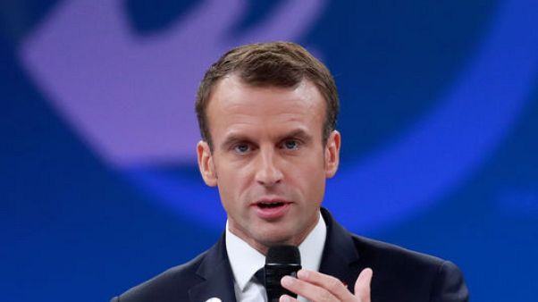 "دعوة باريس".. مبادرة من ماكرون وعمالقة التكنولوجيا لتنظيم الإنترنت "دعوة باريس".. مبادرة من ماكرون وعمالقة التكنولوجيا لتنظيم الإنترنت
