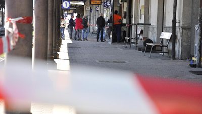 15enne morto vicino ferrovia, s'indaga 15enne morto vicino ferrovia, s'indaga