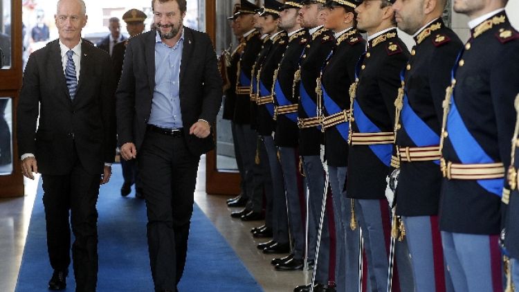 Salvini, 300 arbitri picchiati, follia!
