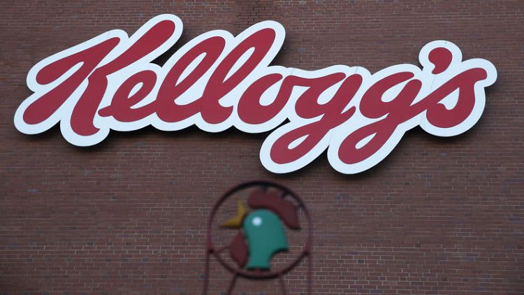 Kellogg explores sale of cookies and fruit snacks businesses