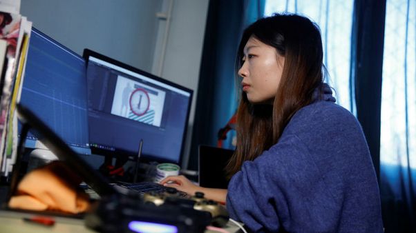 Trade war and censors blow chill wind through China's giant tech scene Trade war and censors blow chill wind through China's giant tech scene