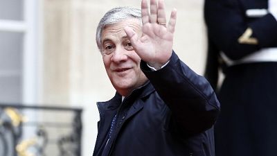 Tajani, politica anti Ue è suicidio