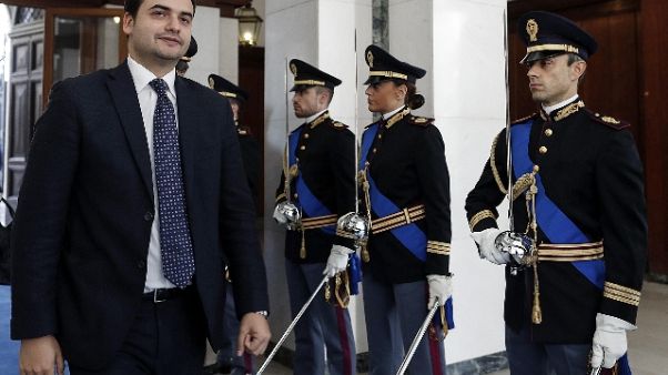 Sibilia, a casa chi fa propri interessi Sibilia, a casa chi fa propri interessi