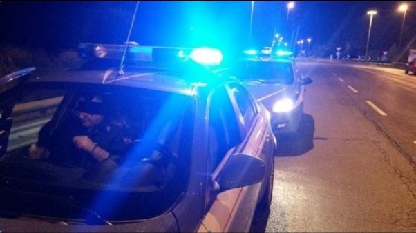 Tenta omicidio moglie incinta, arrestato Tenta omicidio moglie incinta, arrestato