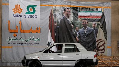 مصنع للسيارات يجسد صعابا تواجهها طموحات إيران في سوريا