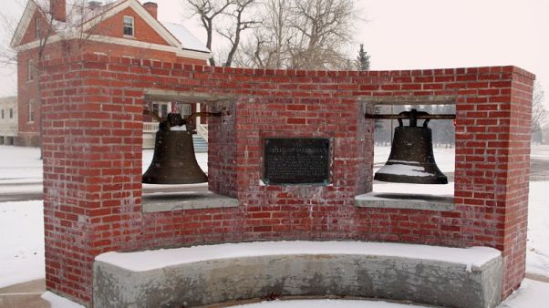 U.S. returns 'Bells of Balangiga' to Philippines a century after clash U.S. returns 'Bells of Balangiga' to Philippines a century after clash