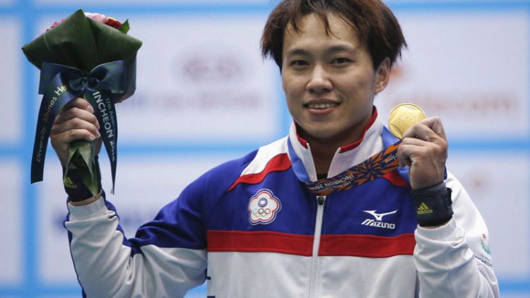 World record weightlifter Lin banned for eight years