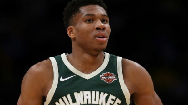 NBA: son frère traité de "singe", Antetokounmpo passe à l'offensive NBA: son frère traité de "singe", Antetokounmpo passe à l'offensive