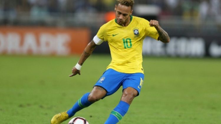 Amical: Brésil-Uruguay, un choc Neymar-Cavani pas si loin de Paris