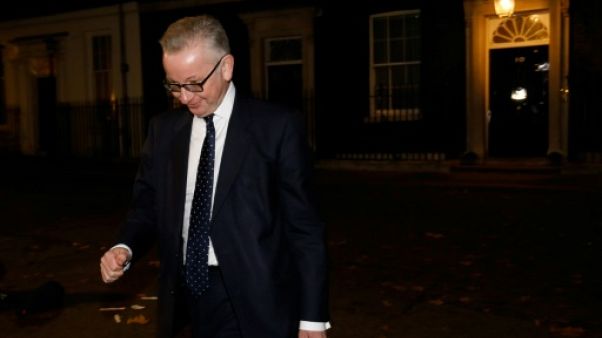 Brexit: May reste à l'offensive pour défendre son avenir Brexit: May reste à l'offensive pour défendre son avenir