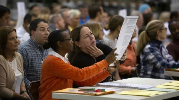 Elections en Floride: démarrage du nouveau dépouillement manuel Elections en Floride: démarrage du nouveau dépouillement manuel