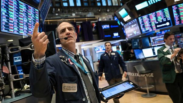 Investors eye holiday sales for market salve Investors eye holiday sales for market salve