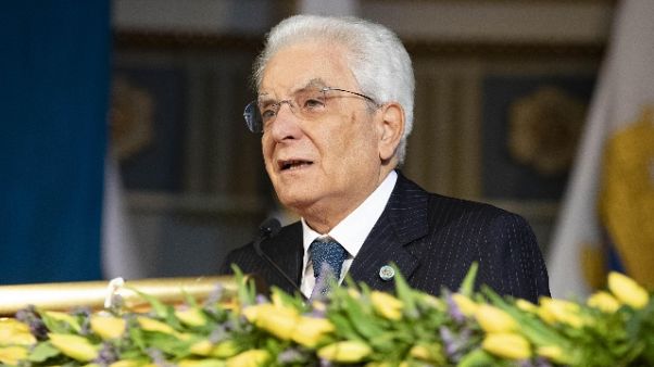 Mattarella, garantire stabilità Mattarella, garantire stabilità