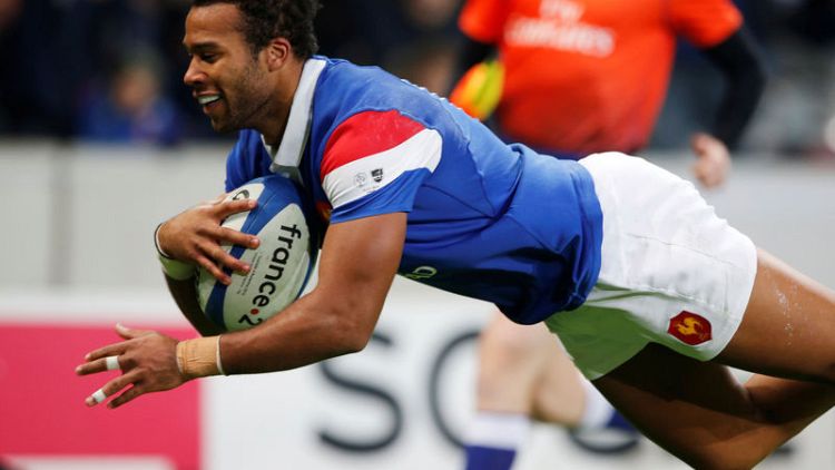 Thomas scores two tries as France beat Argentina 28-13