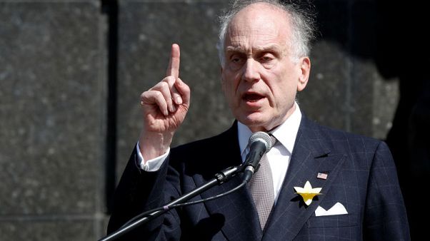 Jewish leader says Germany dragging heels on looted art Jewish leader says Germany dragging heels on looted art
