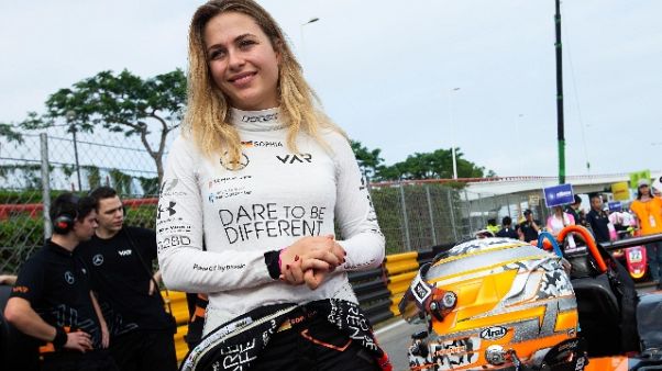 F3, Floersch domani sarà operata F3, Floersch domani sarà operata