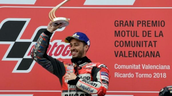 GP de Valence: Dovizioso remporte une course interrompue par la pluie GP de Valence: Dovizioso remporte une course interrompue par la pluie