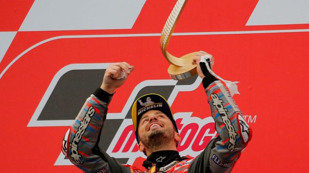 Dovizioso wins thrilling MotoGP season finale in Valencia Dovizioso wins thrilling MotoGP season finale in Valencia