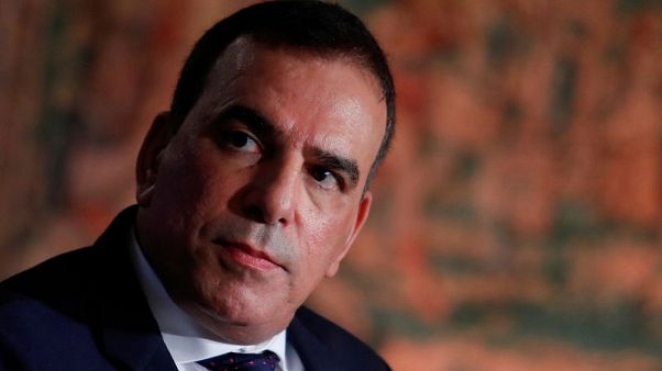 Ex-Telecom Italia CEO seeks shareholder vote after Gubitosi named new boss Ex-Telecom Italia CEO seeks shareholder vote after Gubitosi named new boss