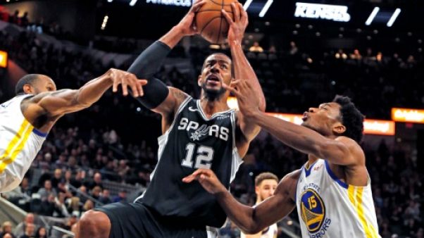 NBA: Golden State rate son road-trip texan, LeBron James brille à Miami NBA: Golden State rate son road-trip texan, LeBron James brille à Miami