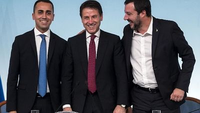 Rifiuti: Governo, lavoriamo a soluzione Rifiuti: Governo, lavoriamo a soluzione