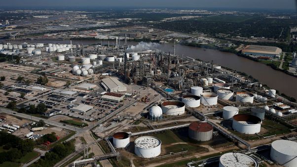 Refiners get taste of post-IMO world with gasoline/diesel imbalance Refiners get taste of post-IMO world with gasoline/diesel imbalance