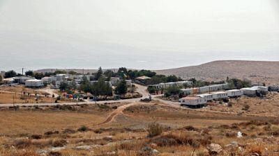 Airbnb se retire des colonies de Cisjordanie, menaces de sanctions israéliennes