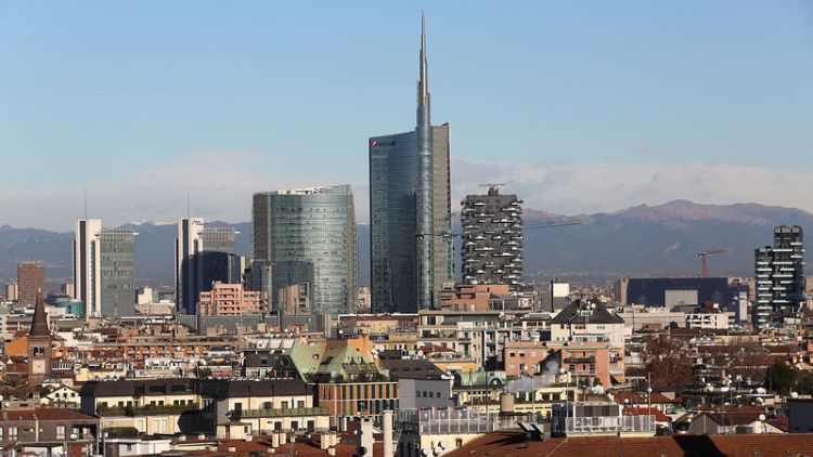 Dearth of Italian bond deals flashes long-term debt danger