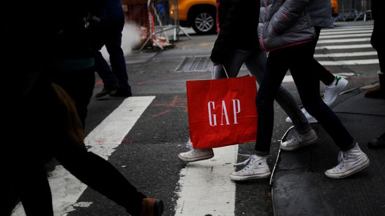 Gap comparable sales miss as namesake brand falls again