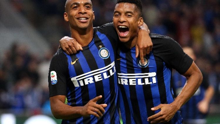 Inter, infortunio per Dalbert
