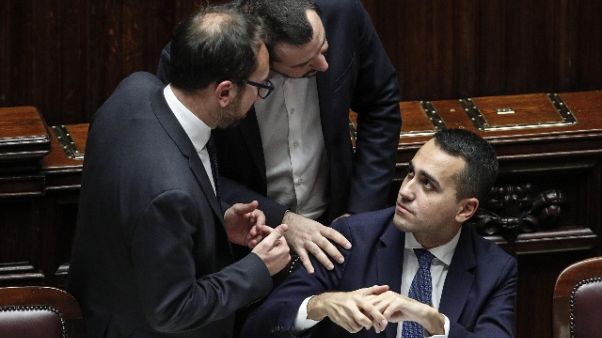 Manovra:Di Maio, Ue non ci tratti così Manovra:Di Maio, Ue non ci tratti così