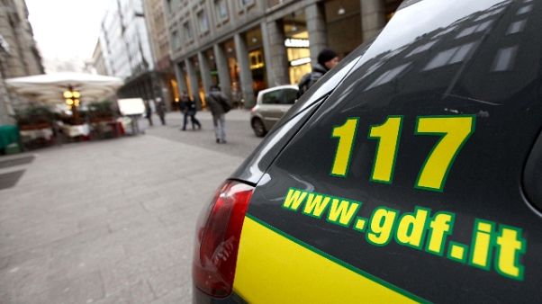 Operazione Gdf per reati fiscali Operazione Gdf per reati fiscali