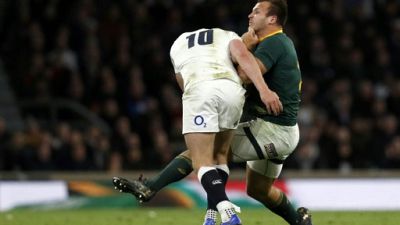 Plaquages dangereux: le patron de World Rugby appelle à durcir les sanctions