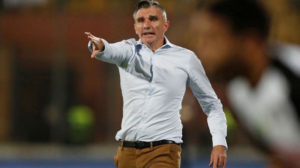 الأهلي يقيل كارتيرون عقب الخروج من كأس العرب الأهلي يقيل كارتيرون عقب الخروج من كأس العرب