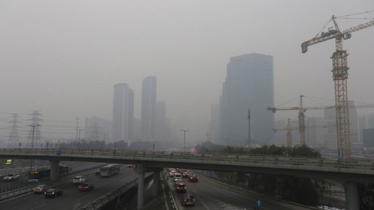Chinese capital issues first smog alert of winter
