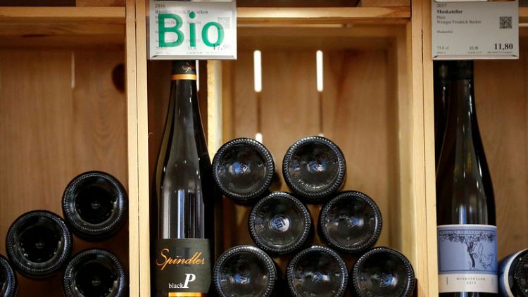 Organic wine market growing fast but to remain niche - study