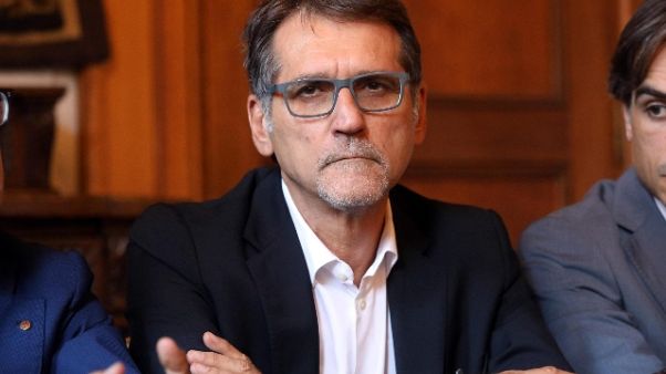 Merola, reagiamo a paese alla deriva Merola, reagiamo a paese alla deriva