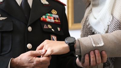 Violenza donne:aiuto grazie a smartwatch Violenza donne:aiuto grazie a smartwatch