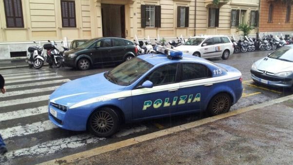 Svastiche e scritte contro prof a Roma Svastiche e scritte contro prof a Roma