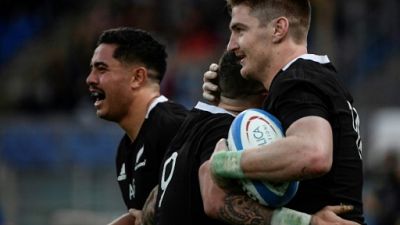 Rugby: les All Blacks se vengent sur l'Italie