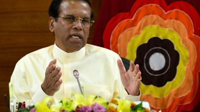 Sri Lanka : le président promet de ne jamais reprendre le Premier ministre limogé