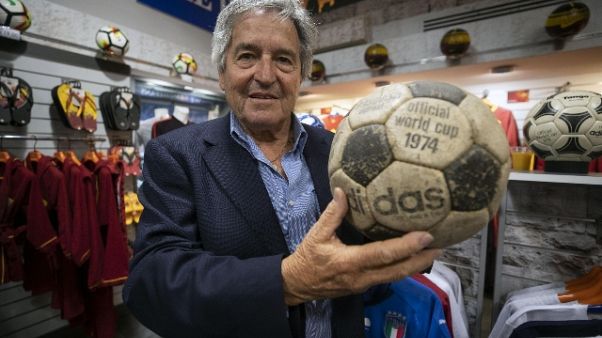 Calcio:a Roma il congresso del sindacato Calcio:a Roma il congresso del sindacato