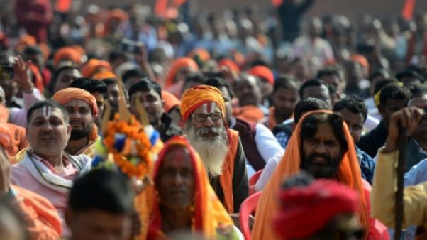 Inde : des extrémistes hindous réclament un temple sur le site d'une mosquée Inde : des extrémistes hindous réclament un temple sur le site d'une mosquée