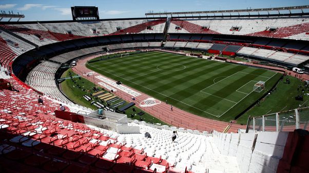 Soccer-Boca requests suspension of Sunday's Libertadores final Soccer-Boca requests suspension of Sunday's Libertadores final