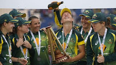 Cricket - Women give cheer to Australia in annus horribilis Cricket - Women give cheer to Australia in annus horribilis