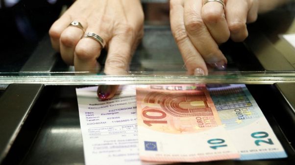 Euro rallies as Italy relief lifts risk appetite Euro rallies as Italy relief lifts risk appetite