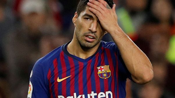 Barca striker Suarez to miss two weeks for knee treatment Barca striker Suarez to miss two weeks for knee treatment