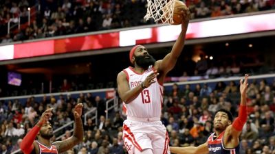 NBA: les Rockets de Harden butent contre le collectif de Washington NBA: les Rockets de Harden butent contre le collectif de Washington