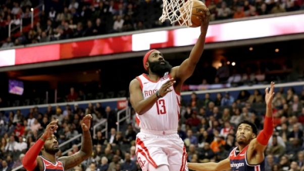 NBA: les Rockets de Harden butent contre le collectif de Washington NBA: les Rockets de Harden butent contre le collectif de Washington