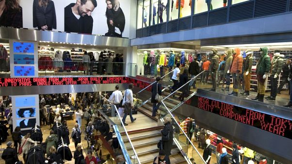 French consumer confidence falls in November to lowest since February 2015 French consumer confidence falls in November to lowest since February 2015